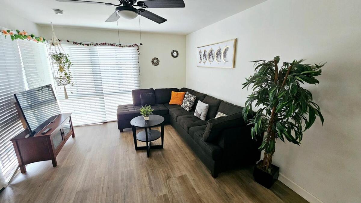 Spacious Silverlake * Los Angeles